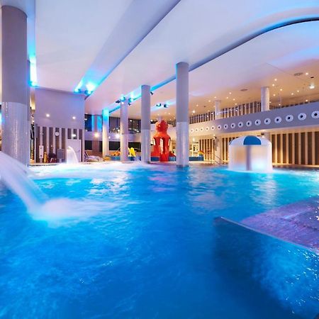 Vacationclub - Baltic Park Fort Apartament E.115 Świnoujście Eksteriør bilde